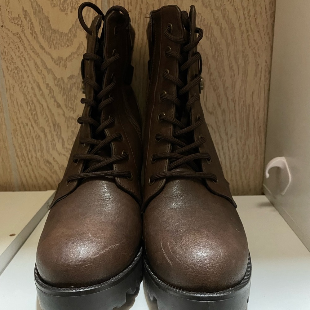 Brown boots. Size 12.